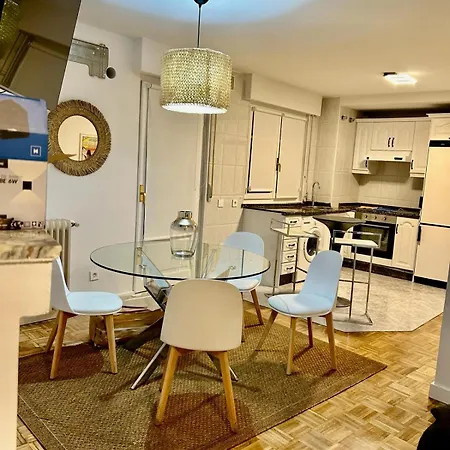 Albany , Mno Dominguez Berrueta